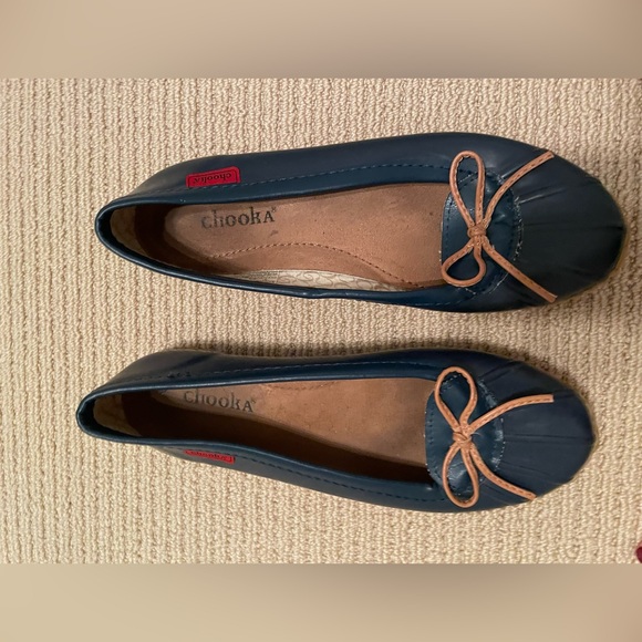 Adorable blue Chooka rain shoes in size 9. Think ballet flat meets rain shoe. - Picture 2 of 5